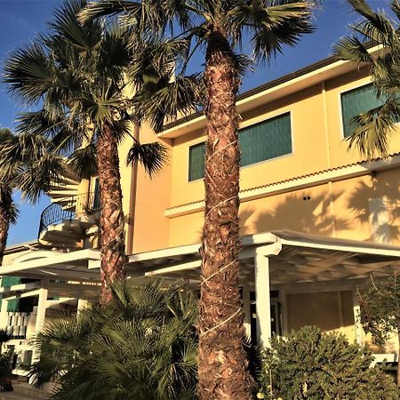 Hotel Zabbara Ликата Екстериор снимка