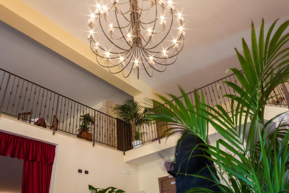 Hotel Zabbara Ликата Екстериор снимка