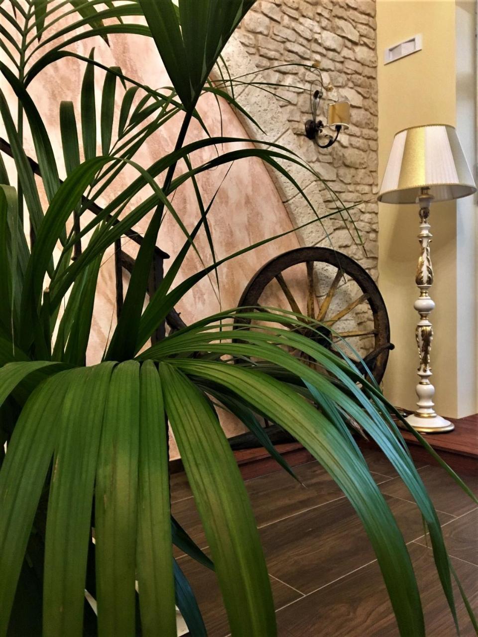 Hotel Zabbara Ликата Екстериор снимка