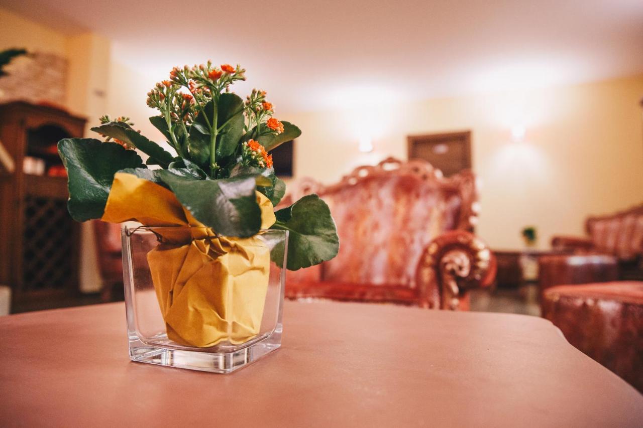 Hotel Zabbara Ликата Екстериор снимка